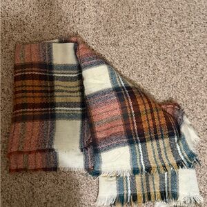 Plaid Scarf with Fringe